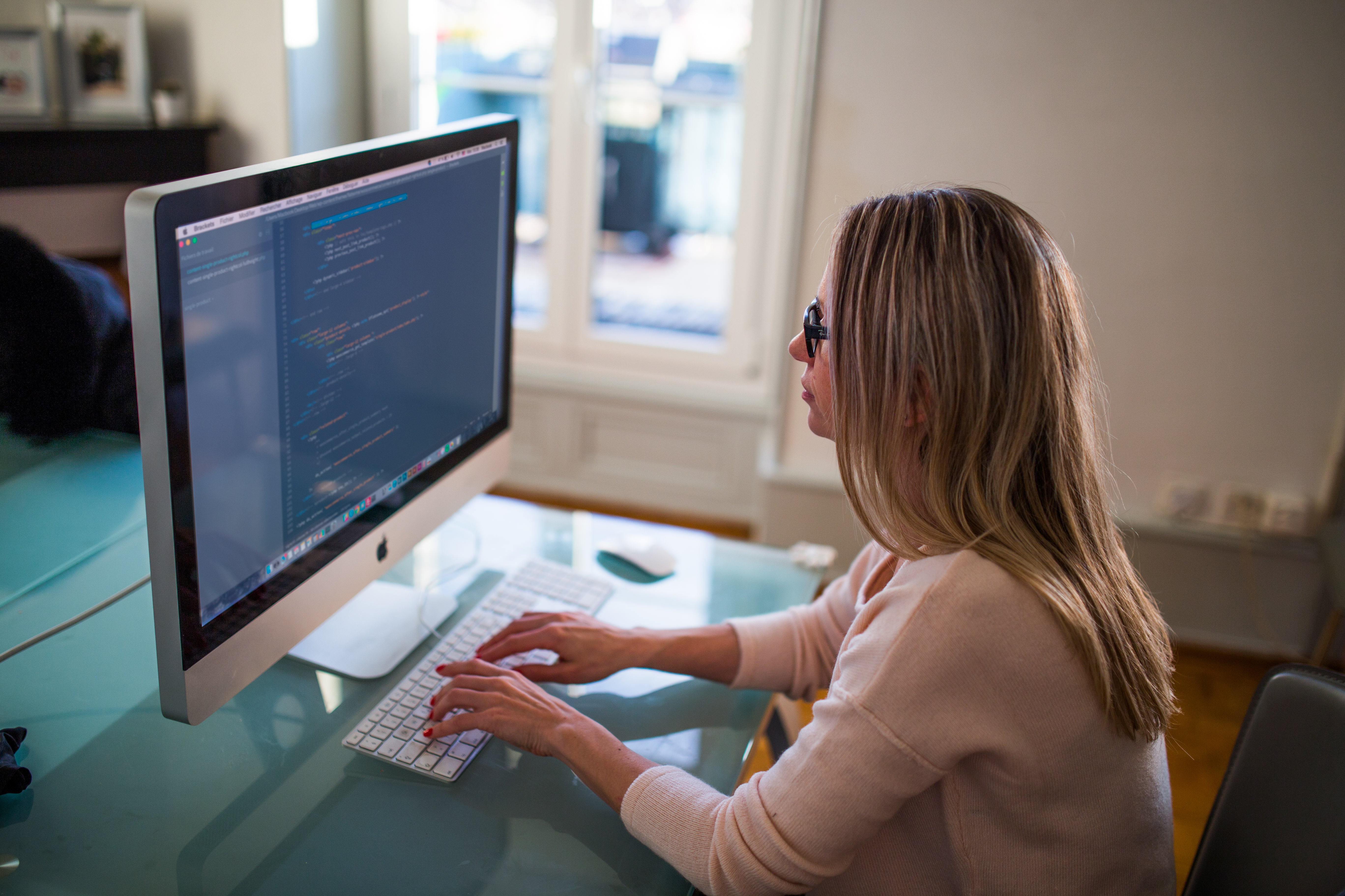 Use These 4 Types of Software to Run a Better Business